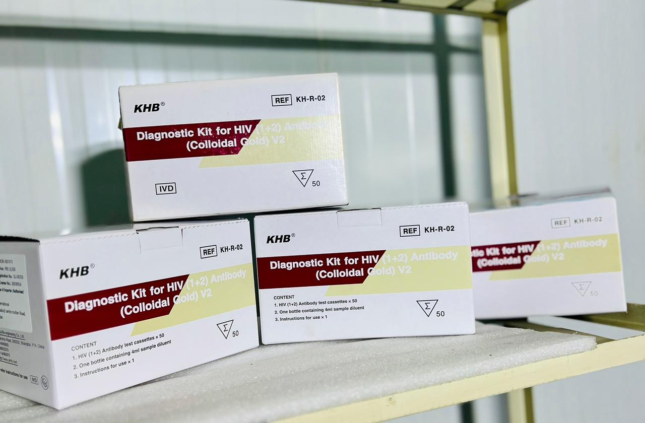 KHB Diagnostic Kit for HIV (1+2) Antibody (Colloidal Gold) V2 HIV Reagent Rapid Test with CE IVDR & WHOPQ Professional Use